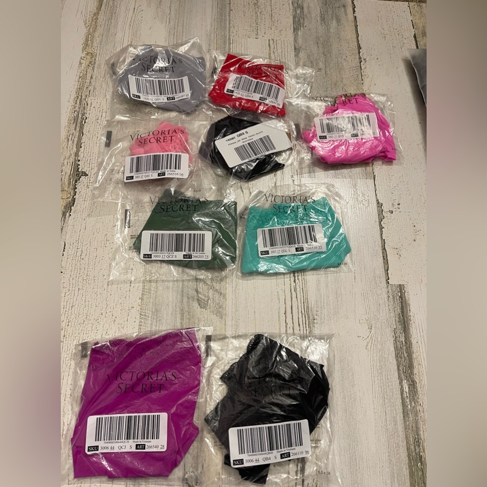 NIB Victoria’s Secret Small Lot